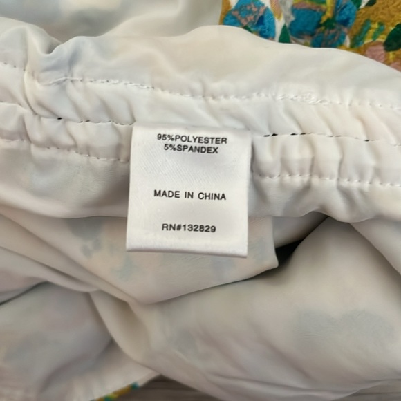 Superdown Floral Set - Picture 4 of 5